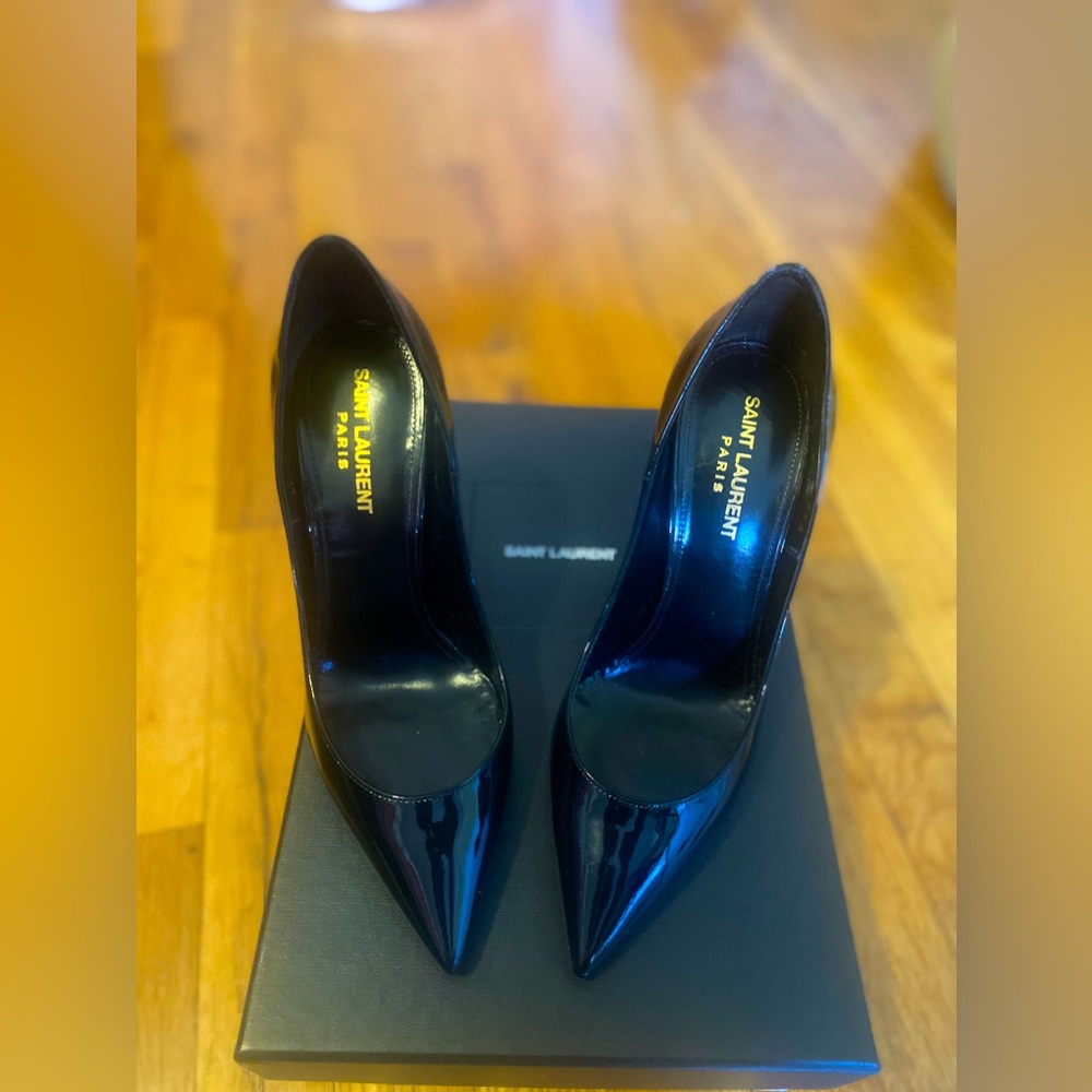 EUC Authentic Yves Saint Laurent Zoe 105 Pumps Sz. 36.5 EU (6.5US)